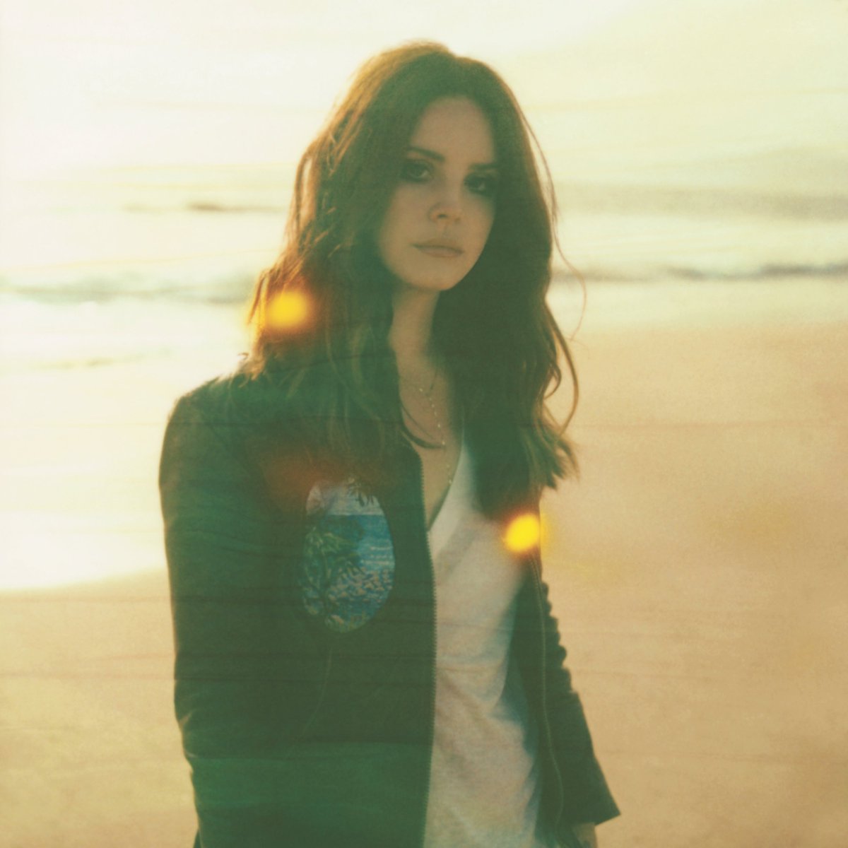 Despite being released over 10 years ago, Lana Del Rey’s “West Coast” received over 1 million daily streams on Spotify for the first time EVER. (1,030,729 streams)