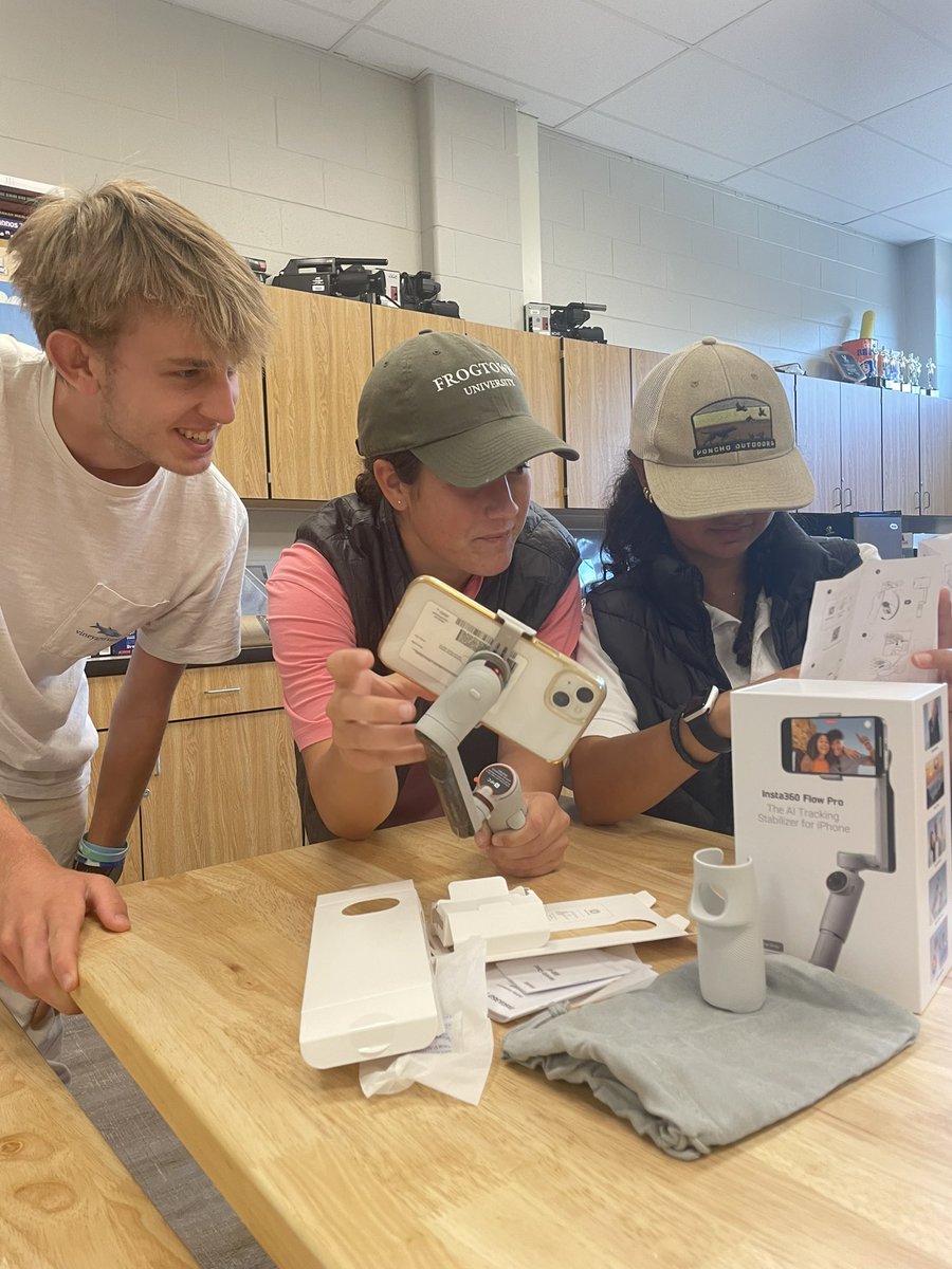 NCHS Courant (@nchscourant) on Twitter photo Courant team— <a href="/cecilyb_courant/">CECILY BRADLEY</a>, @dec_payton, <a href="/john_frieders/">John Frieders</a> —setting up the new Insta360 Flow Pro! <a href="/NCHS_CT/">NCHS</a> Stay tuned for new videos using our new tech! Courant team— <a href="/cecilyb_courant/">CECILY BRADLEY</a>, @dec_payton, <a href="/john_frieders/">John Frieders</a> —setting up the new Insta360 Flow Pro! <a href="/NCHS_CT/">NCHS</a> Stay tuned for new videos using our new tech!