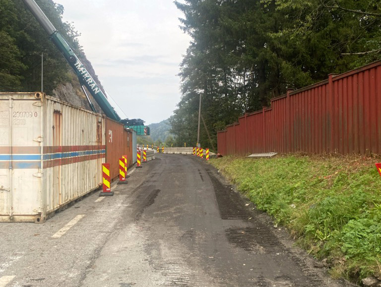 E18 ved Tvedestrand åpnes for trafikk i begge retninger fra torsdag morgen kl. 06.00. Foto: Jan Stomnås (Presis vegdrift) vegvesen.no/om-oss/presse/…