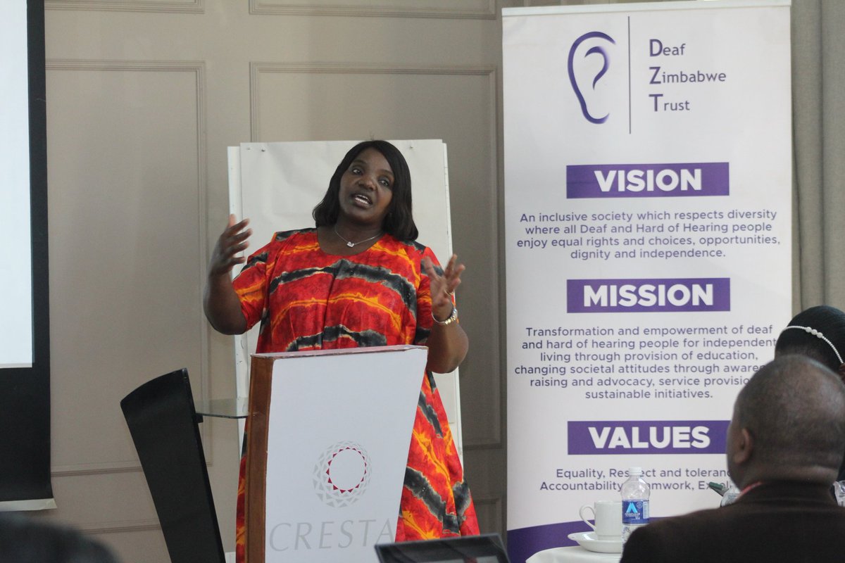 DeafZimTrust's tweet photo. Deaf Zimbabwe Trust Executive Director Ms Barbra Nyangairi facilitated a session on strengthening issues for debate.  The session captured issues arising from some of the sections in the Persons with Disabilities Bill .
#disabilityinclusion #buildinginclusivecommunityforall https://t.co/0Z7Qkl6nIA