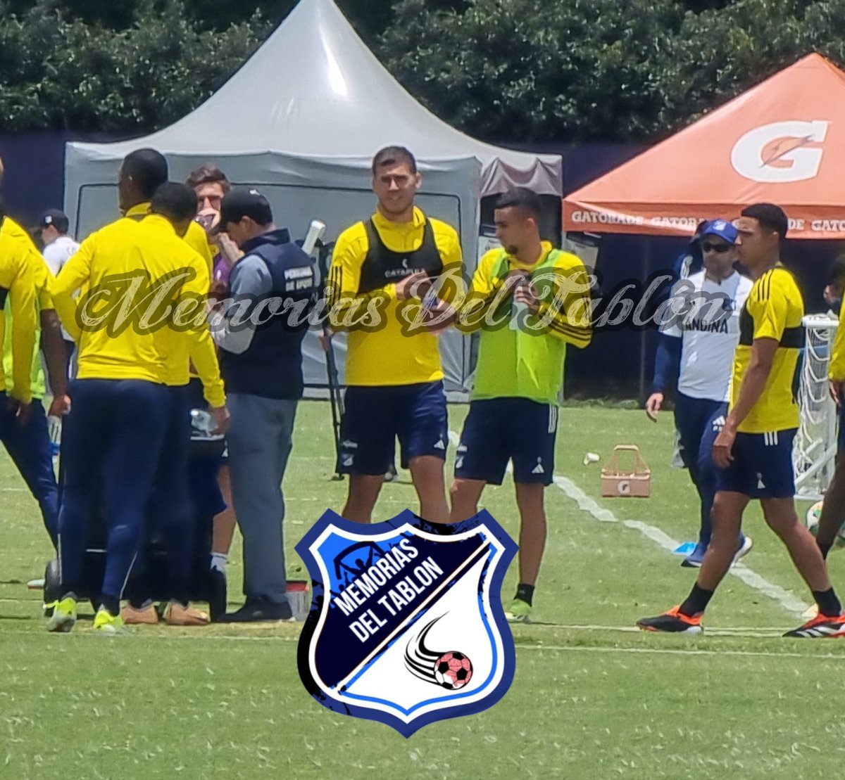 MemoriasDTablon's tweet photo. #NoticiasAzules 
Juan Pablo #Vargas, ya se unió a #Millonarios el día de hoy, después de su jornada con la selección Tica. https://t.co/fibNLHVX3L