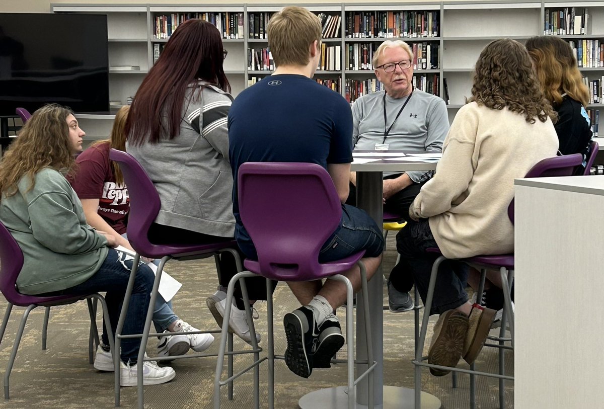 AHSLantz's tweet image. Twenty volunteers came to speak to seniors about careers today. Thanks to Wee Creations, Panache SalonSpa, Ross Electric, Angola Fire Department, Steuben County Police, Bowen Center, Harold Chevrolet/Ford, Remax, Wagler &amp;amp; Associates, Cameron Hospital, Dry Dock, and the US Army.