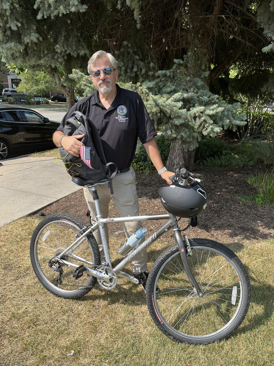 Biking to work on Milwaukee Avenue isn’t just for the hipster set anymore