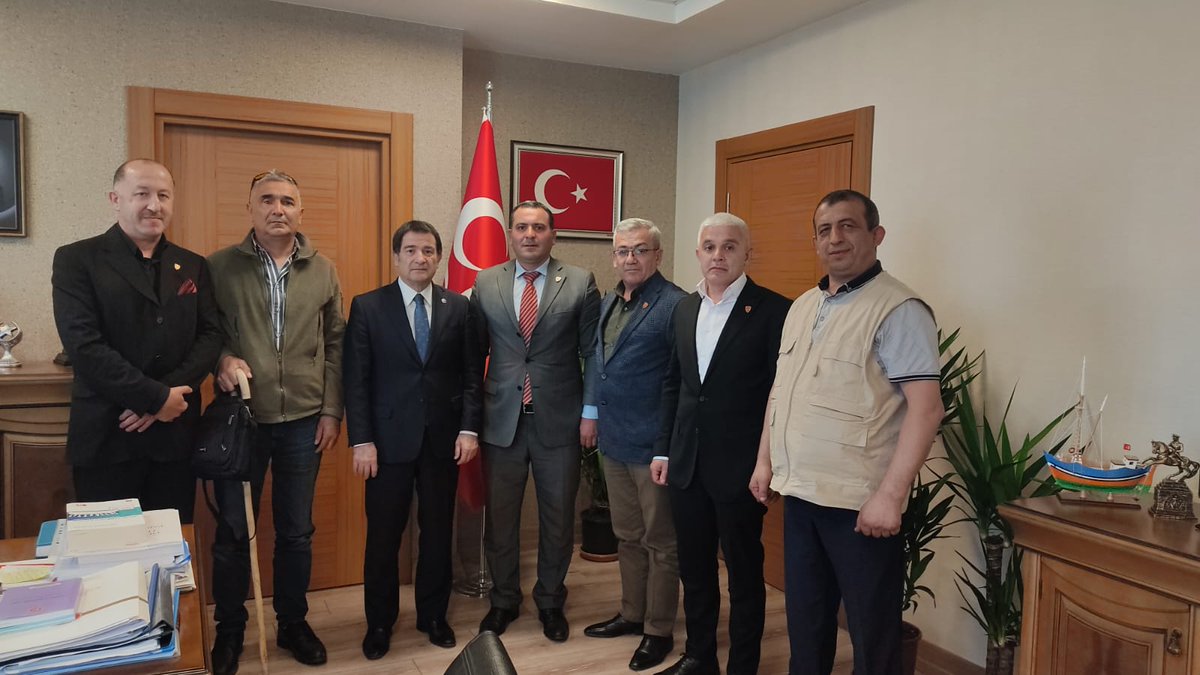 Terörle mücadele sırasında çatışmada yaralandik gazı değiliz 19 bin vatan evlatları 19 Eylül gaziler  gönüne gözünü dikmiş tır hükümetimize güveniyoruz