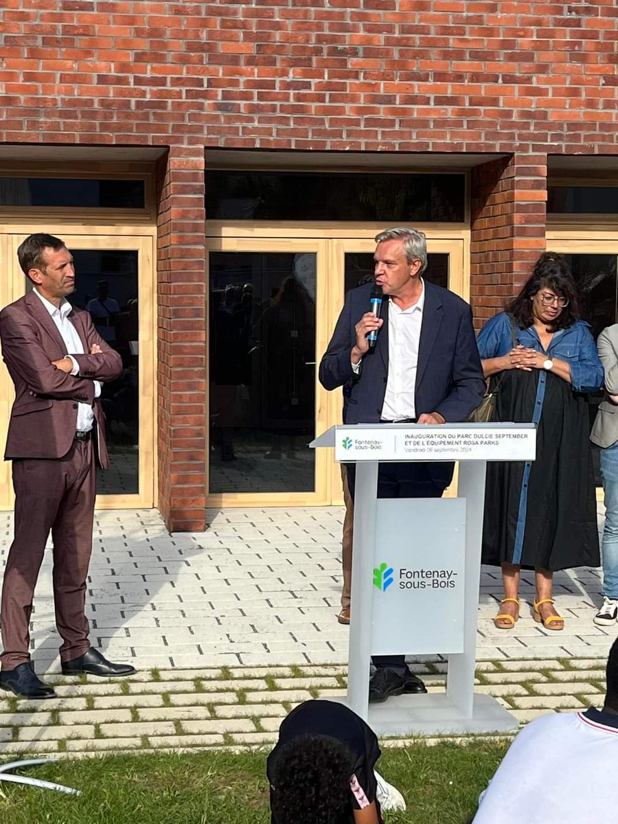 Laurent JEANNE (@laurentjeanne94) on Twitter photo J’ai représenté la présidente de la Région #Idf <a href="/vpecresse/">Valérie Pécresse</a> pour l’inauguration du parc Dulcie September et la salle Rosa Parks à Fontenay sous Bois, aux côtés du Maire Jean-Philippe Gautrais.
Un équipement financé pour 300 000€ par la Région
#RegionIledeFrance #inauguration J’ai représenté la présidente de la Région #Idf <a href="/vpecresse/">Valérie Pécresse</a> pour l’inauguration du parc Dulcie September et la salle Rosa Parks à Fontenay sous Bois, aux côtés du Maire Jean-Philippe Gautrais.
Un équipement financé pour 300 000€ par la Région
#RegionIledeFrance #inauguration