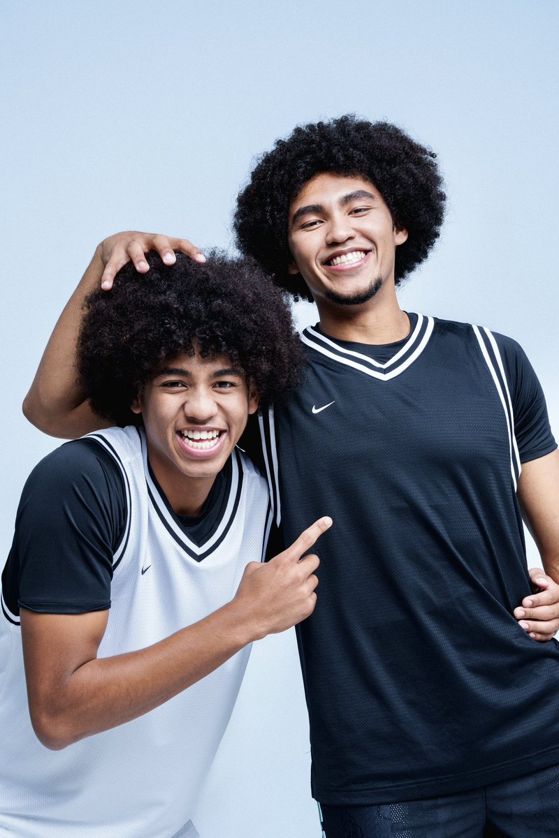 BREAKING: Nike has signed siblings Adam &amp; Robert Hinton to a first-of-its-kind International NIL activation deal. 📄✍️

The LA natives of Taiwanese-American descent now play for Ivy League schools Cornell &amp; Harvard, and will appear in Nike brand campaigns throughout Asia.