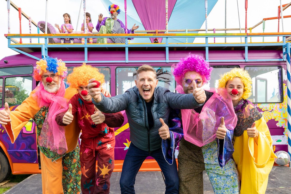 Keep an eye out for Trailer Park on Dermot Bannon’s Super Spaces tonight on <a href="/RTEOne/">RTÉ One</a> at 9.35 😉🚐