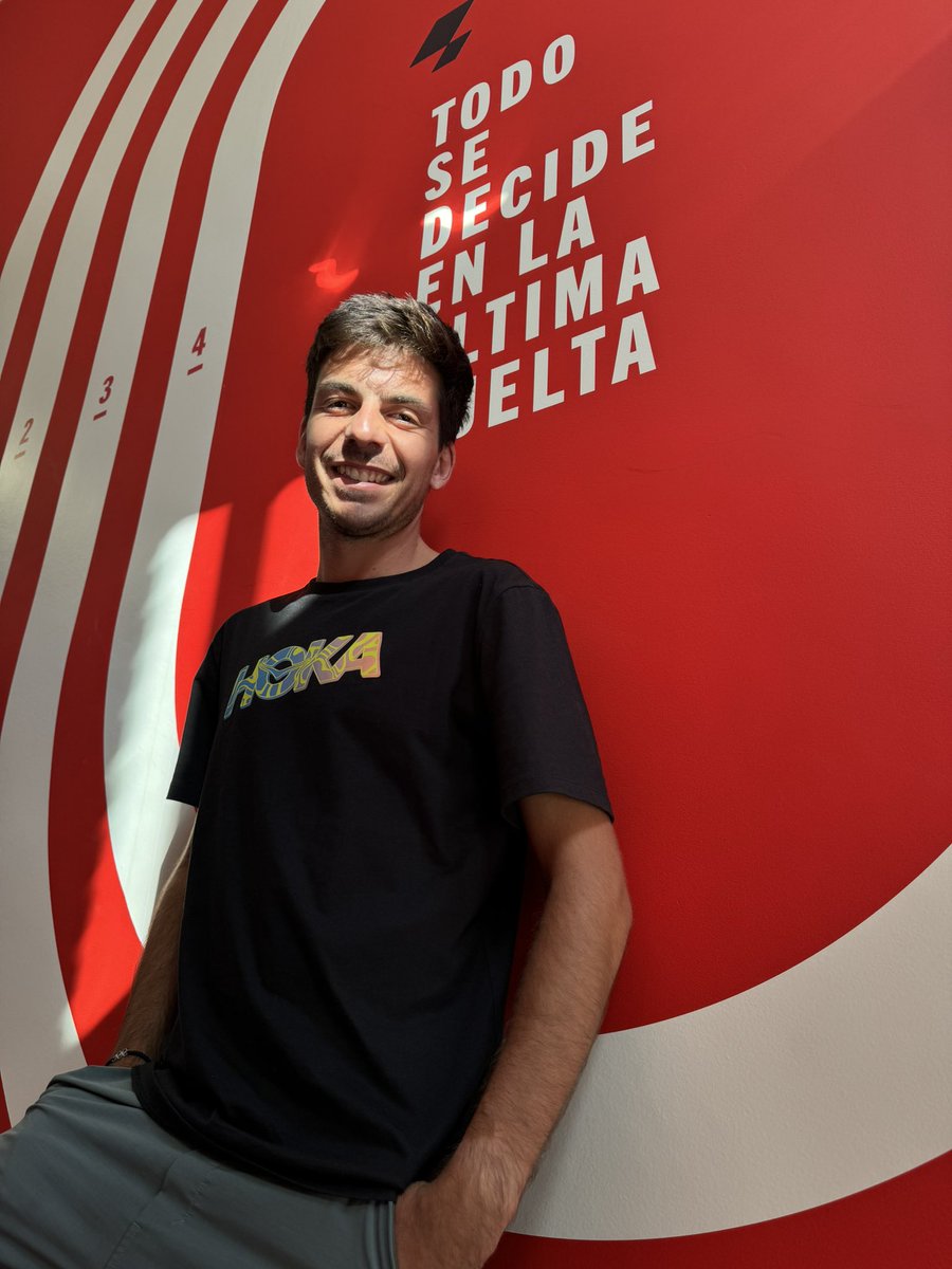 Hoy hemos tenido visita olímpica en la oficina 
Grande <a href="/YagoRojo95/">Yago Rojo</a>