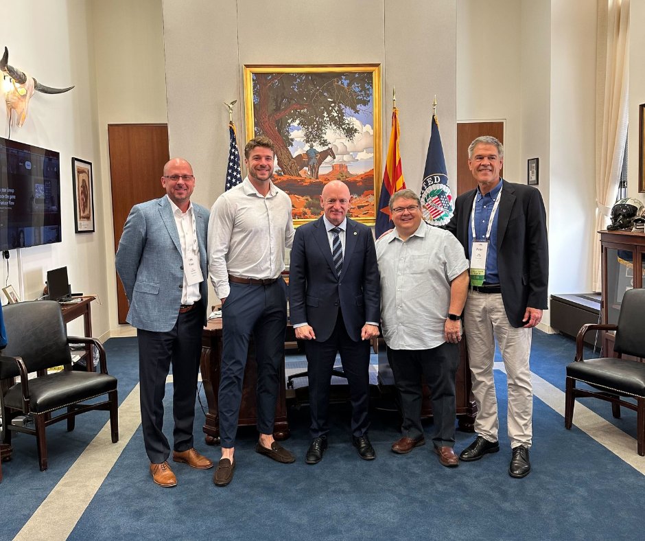 FranCoach4U's tweet image. Another great day at the #IFAAdvocacySummit 2024 – @TimParmeter of @FranCoach4U got the chance to meet with Arizona @SenMarkKelly 🇺🇸 

We have enjoyed getting the chance to connect with national policymakers to ensure the future of franchising! 

@Franchising411 #IFA #IFA2024