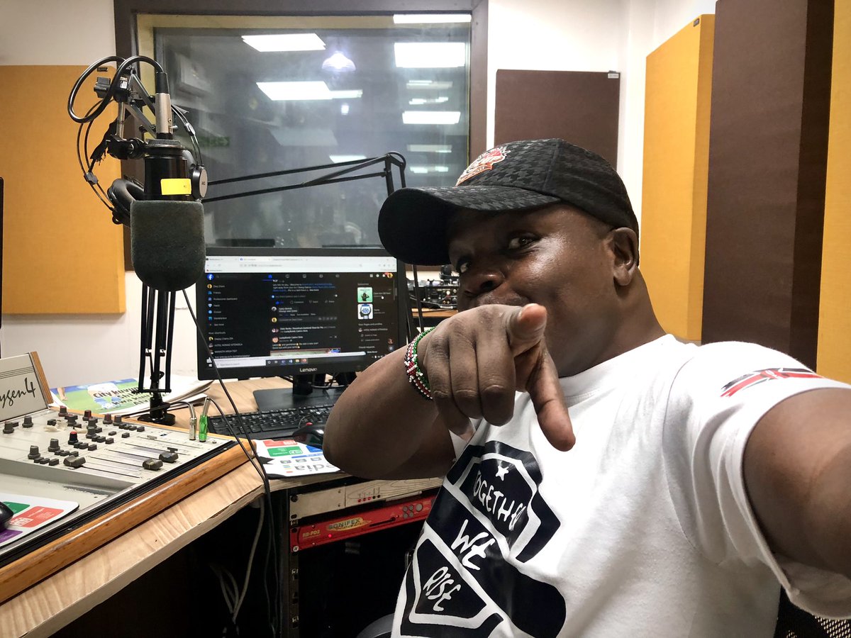Niko ndani ya mjengo… It’s #JAHMROCKDOBA time on <a href="/GhettoRadio895/">Ghetto Radio</a> till late… 
This is not just for fun, bt it’s real love from me to u..