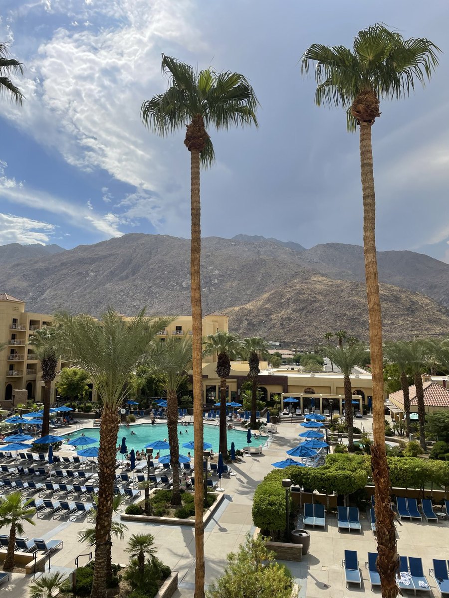 Thomas Clarke (@thomaslclarke) on Twitter photo It was great to be in Palm Springs, CA this week for the <a href="/EMGSUS/">Environmental Mutagenesis and Genomics Society</a> annual meeting. Thanks to <a href="/SciRy2/">Ryan Barnes</a> and @FouquerelElise for the invitation to speak about our ongoing work in <a href="/TheClarkeLab/">The Clarke Lab</a> It was great to be in Palm Springs, CA this week for the <a href="/EMGSUS/">Environmental Mutagenesis and Genomics Society</a> annual meeting. Thanks to <a href="/SciRy2/">Ryan Barnes</a> and @FouquerelElise for the invitation to speak about our ongoing work in <a href="/TheClarkeLab/">The Clarke Lab</a>