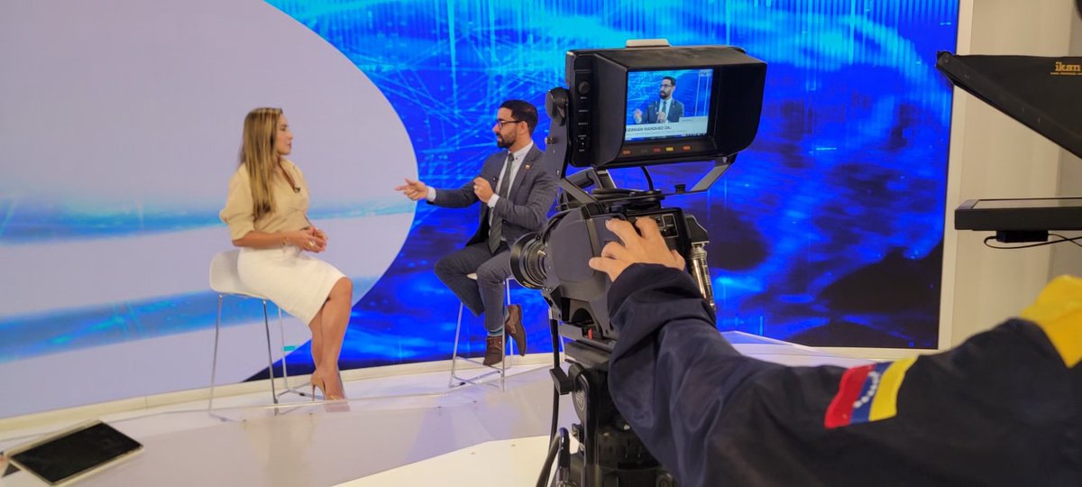 Durante este año la producción de petróleo en Venezuela ha tenido un crecimiento cercano al 16%. 
Estimo que el cierre de producción promedio 2024 estará en +/-915 Mbd, experimentando por cuarto año consecutivo una recuperación sostenida.  
#ConCorazónPetrolero