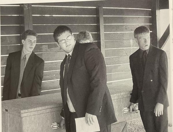 Check out this Xavier News feature on the history of the Ryken Service Club! 

xaviernews.org/14645/features…