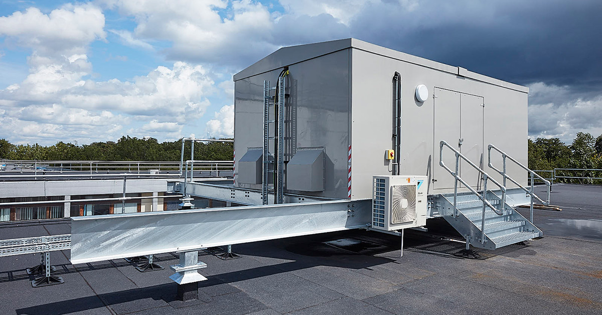 BartonKnightCo's tweet image. The #UninterruptiblePowerSupply (UPS) systems we installed to support the #NICU at St Peter’s Hospital were too large to fit in the Abbey Wing.  

We designed a bespoke steel structure on the roof with a GRP enclosure to house the UPS: ow.ly/zSao50TllWl

#NHSprojects