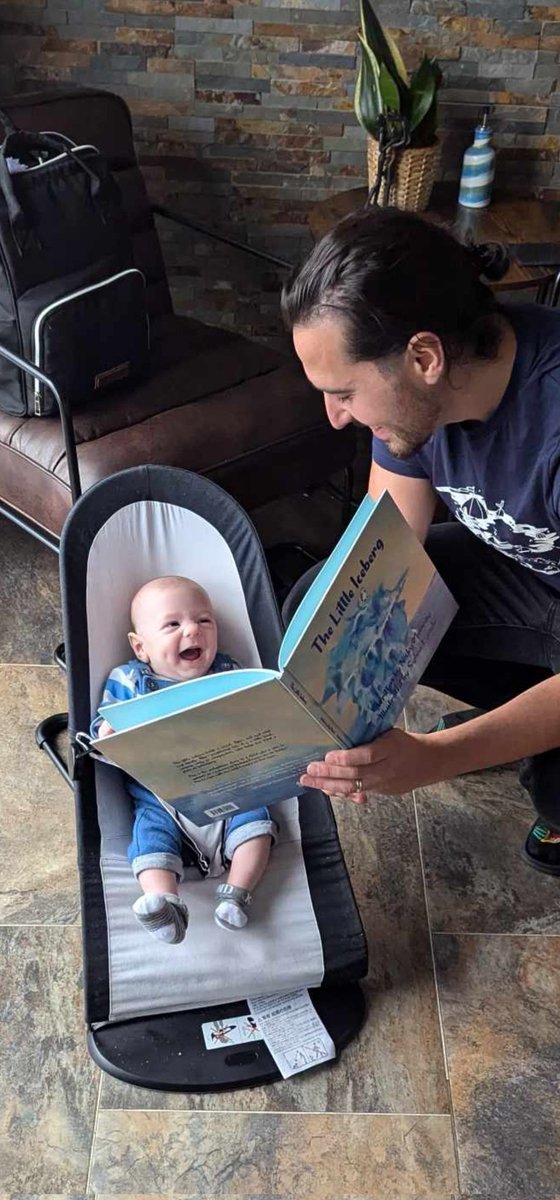 FooFightersDan's tweet photo. @suzannezeedyk @FifeCouncil @anam_alba @LynburnNurture @paulinescott222 A very happy boy having his first read of it! I can't wait to put all I've learned into practice at home and work! https://t.co/umDES2Hu1G