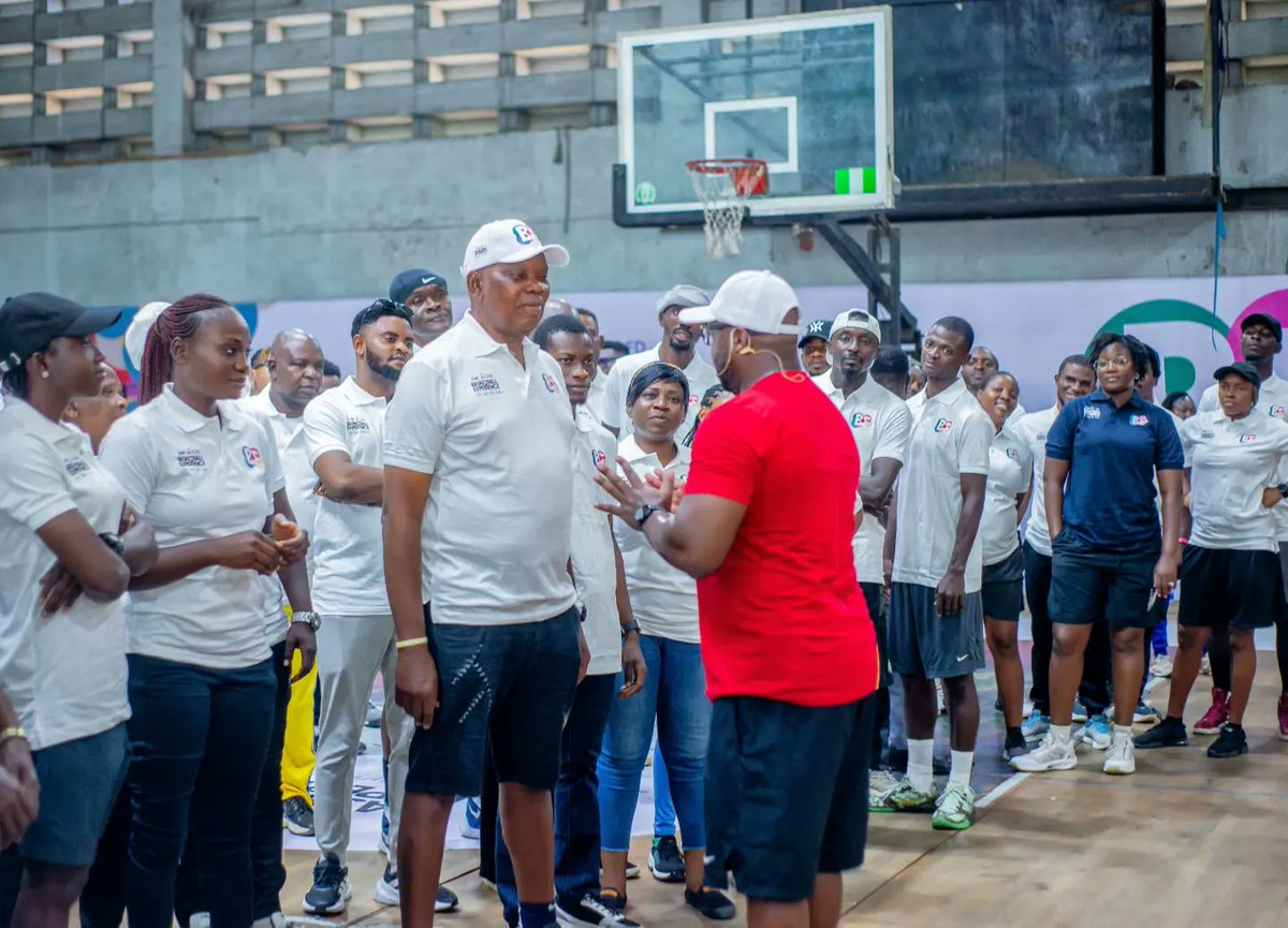 #titansBasket tweet media