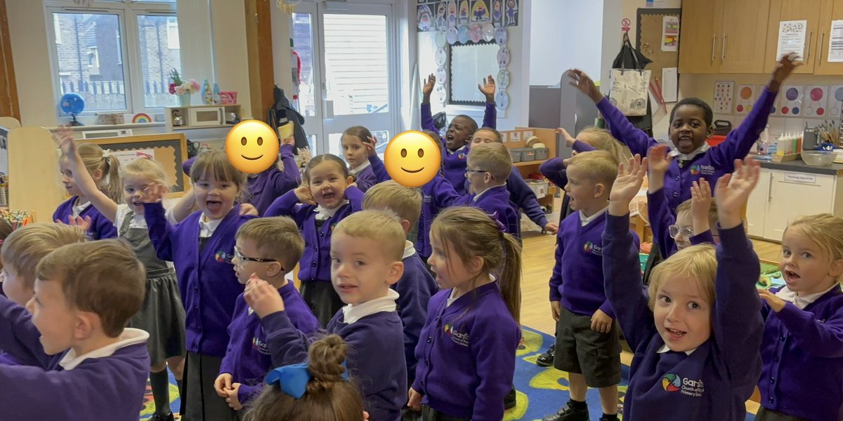 Every morning we enjoy a wake up and shake up together to get us ready for a busy day of learning and playing. Here is the link to our favourite morning song! youtu.be/elk5PpYyF-M?fe…