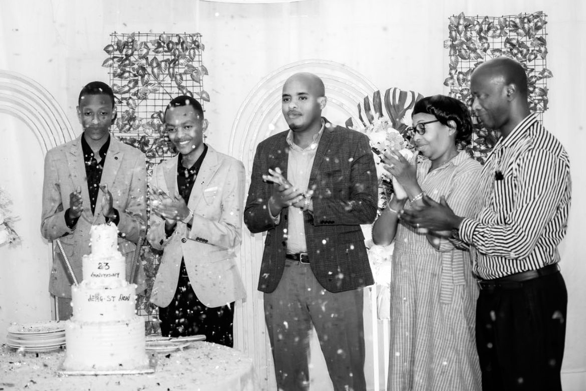 AergStAndre's tweet photo. What a remarkable journey of unwavering #love and #Resilience for the #family #since2001 .   A big blast!!! 🎉🥳🥂 https://t.co/mikPRC39Cm