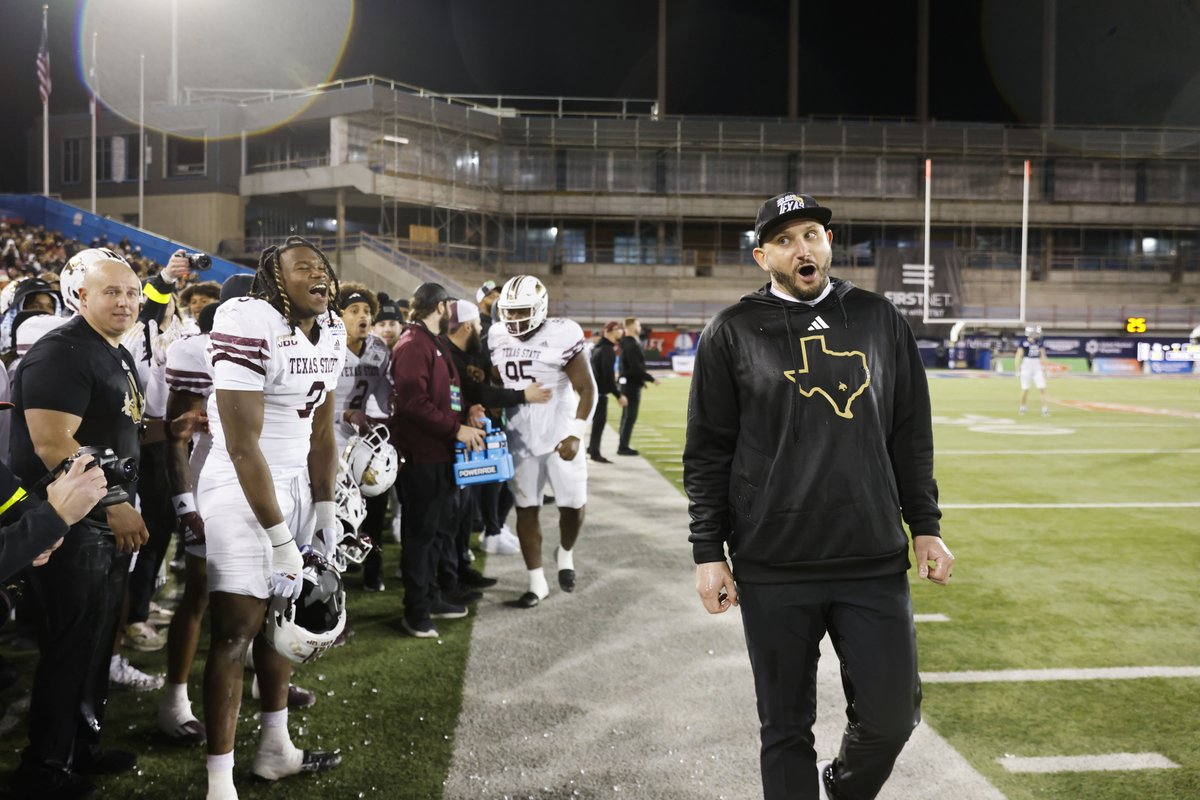 SportsDayDFW's tweet image. From @KSherringtonDMN: Ahead of Thursday&apos;s showdown vs. Arizona State, coach G.J. Kinne has made Texas State football a big attraction🏈

Link: dallasnews.com/sports/college…