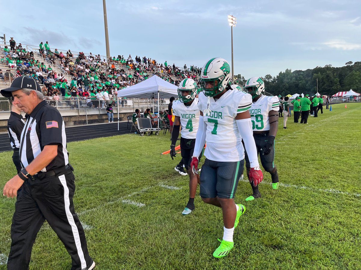 pigskinwnsp's tweet photo. Win a Chick-Fil-A breakfast / dinner gift card combo!! 

Pigskin Prediction GAME OF THE WEEK:  

UMS-Wright @ Vigor 

Win by picking the correct team and the SCORE of the game of the week.  Respond to this message.  

In case of a tie, the person that posted first wins.   I will message winner.   Congrats to Trenton Morales - last weeks winner. 

Each Wednesday we will post a new H.S. matchup.   (I will determine the person who gets closest to BOTH home and away teams total score to determine a winner).