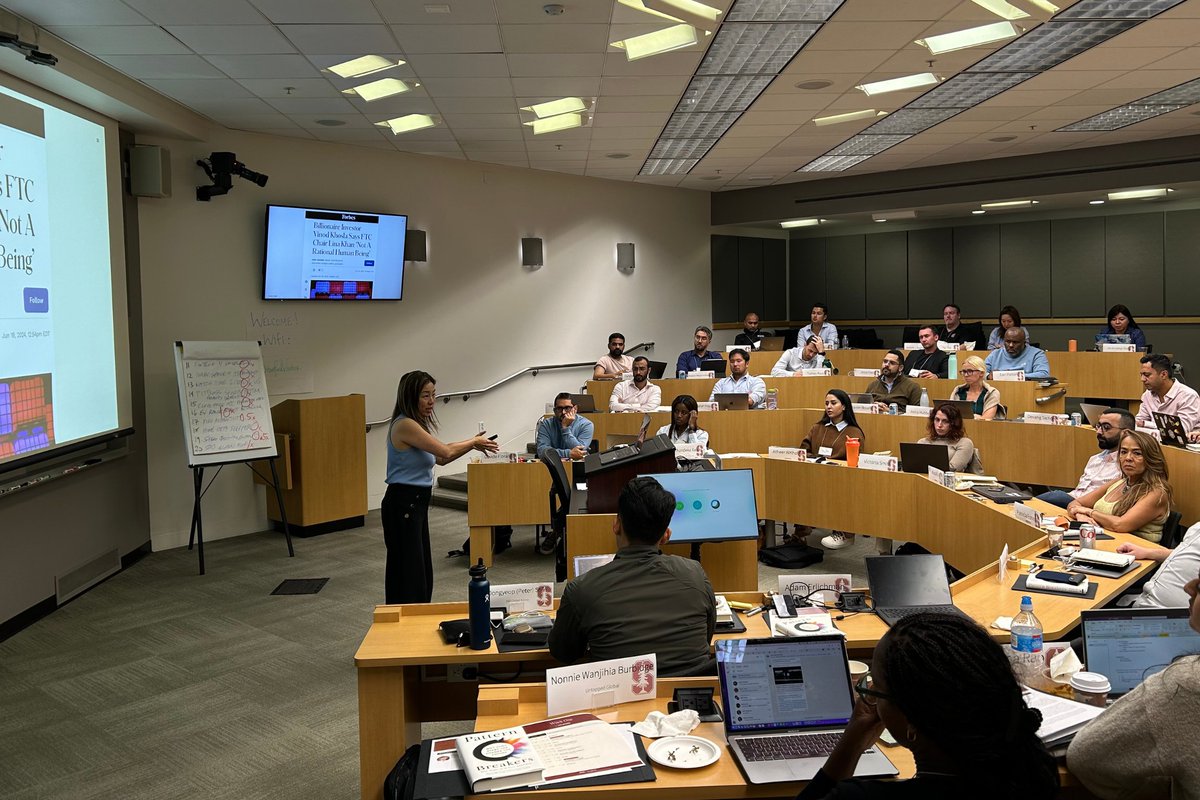vcunlocked's tweet photo. A powerful start to the week at #VCUnlocked: Silicon Valley, in collaboration with the Stanford Engineering Center for Global & Online Education (formerly Stanford Center for Professional Development)!
Stay tuned for more learnings! 🌱
@christine_tsai
@trevorloy
@500GlobalVC https://t.co/IPx0Vzo3jB