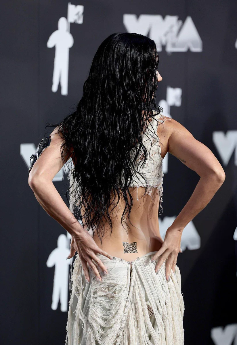 katy perry backless dress Activity on X: 