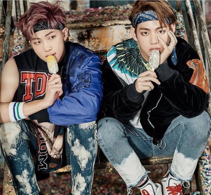 kazu_taetae's tweet photo. ナムさんお誕生日おめでとう🎂🎉
ナムさんがリーダーで良かった♡♡
#처음이자마지막_남준없는남준생일
#HappyNamJoonDay
#HappyBirthdayRM
#btsf https://t.co/qUcXWWJw99