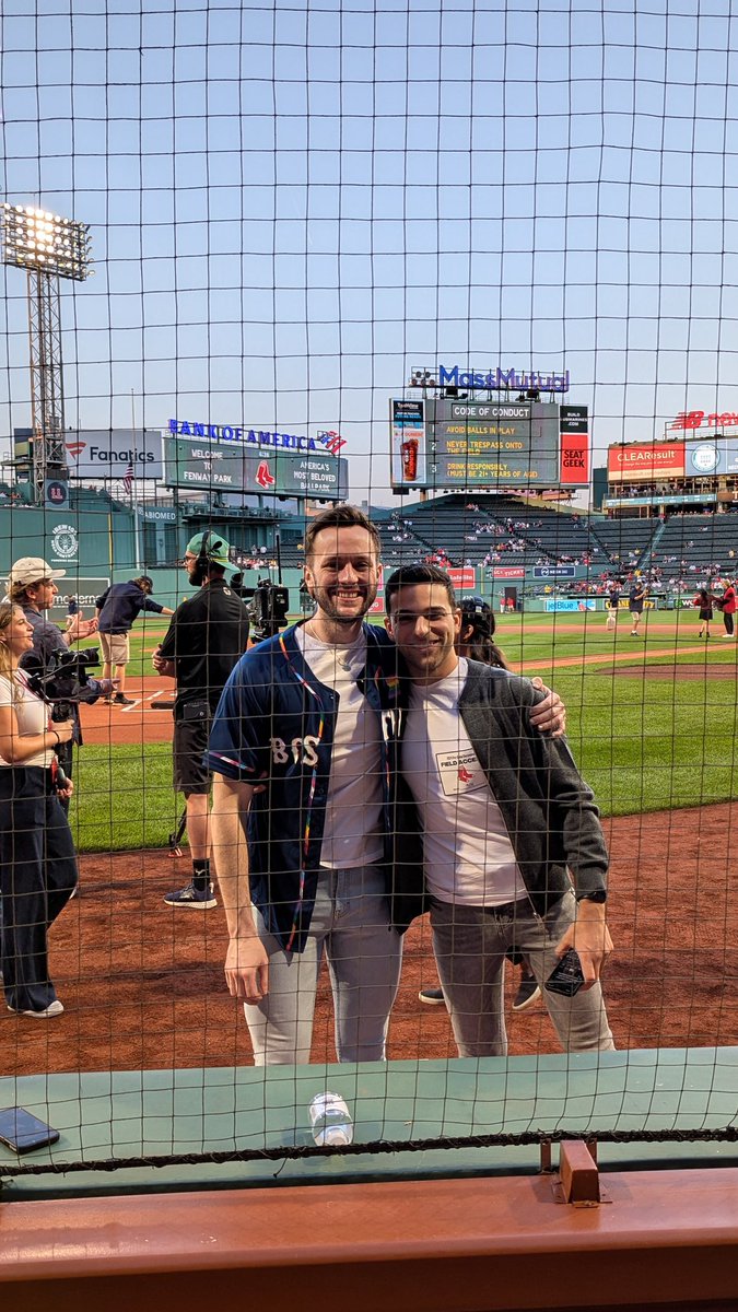 "Leaders of the Pack" <a href="/fenwaypark/">Fenway Park</a> tonight honored our very own Dustin Gable! He is a standout chief resident, has infectious energy, and represents us with compassion and kindness. We are lucky to work closely with you! <a href="/BCHNeuroRes/">Boston Children’s Child Neurology & NDD Residency</a> #childneurology #NDD