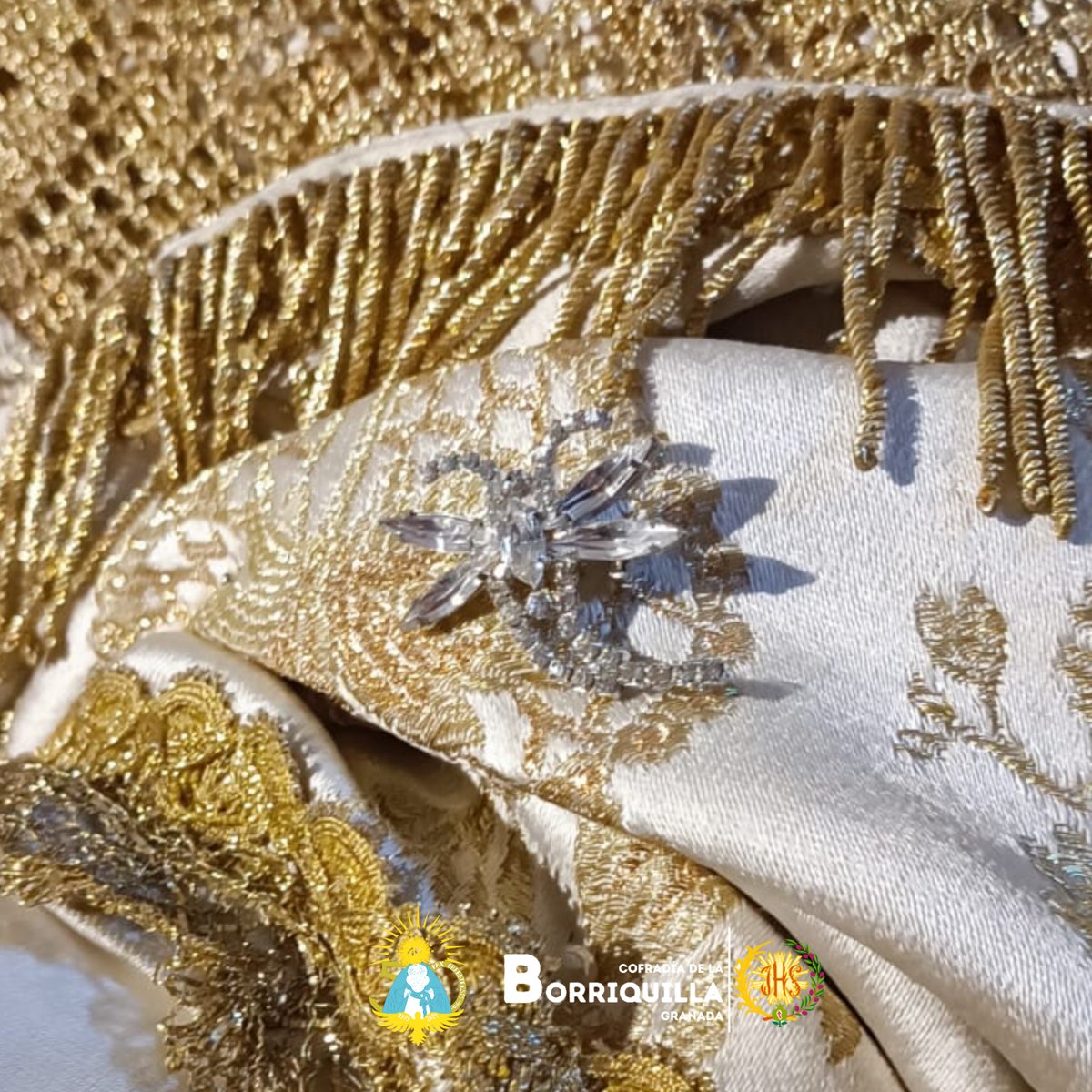 Cofradía Borriquilla de Granada tweet media