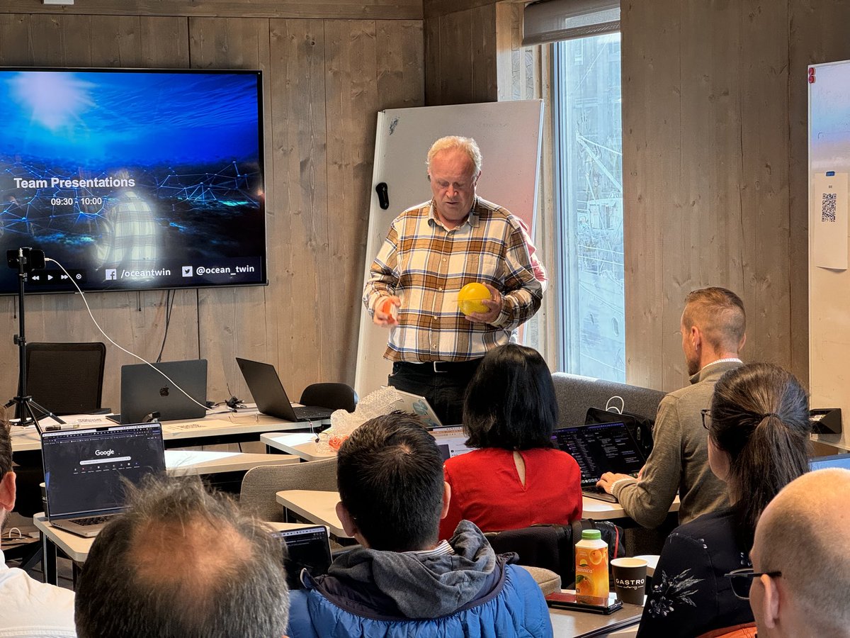 Daniel Thilo Schroeder (@daniel_thilo) on Twitter photo Was a pleasure to participate in the #iliadhackathon24 with <a href="/OsloMet/">OsloMet</a>, <a href="/ocean_twin/">Iliad Digital Twins of the Ocean</a> and <a href="/SINTEFdigital/">SINTEF Digital</a> Was a pleasure to participate in the #iliadhackathon24 with <a href="/OsloMet/">OsloMet</a>, <a href="/ocean_twin/">Iliad Digital Twins of the Ocean</a> and <a href="/SINTEFdigital/">SINTEF Digital</a>