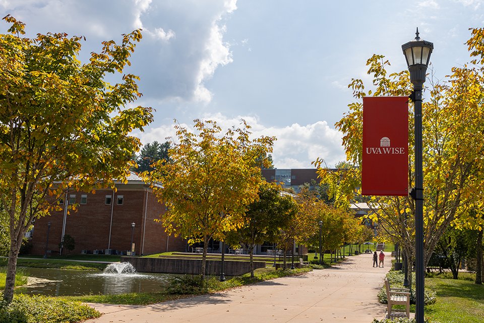 UVA Wise announced this week that it will now serve families who earn $80,000 or less through the Within Reach program, which provides tuition and fees for Virginia students.

Read more here:
uvawise.edu/news/2024/09/u…