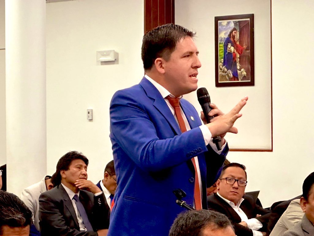 AdventistasUPS's tweet image. 🔴 #HOY | En el #CADEUPS2024. Esta mañana se realizó un diálogo sobre las propuestas que aportarán estrategias para el desarrollo del programa #CONECTADOS, para el año 2025, en los 7 campos administrativos de la Unión Peruana del Sur. 

#Día2