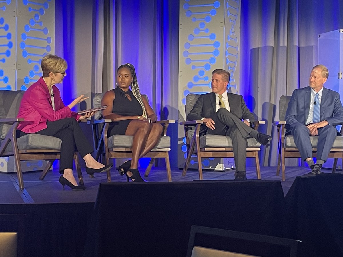 Mayo Clinic Center for Individualized Medicine (@mayocliniccim) on Twitter photo Lots of great Q&A's during digital omics panel discussion at #CIMCON2024 w/ <a href="/UofIllinois/">University of Illinois</a> <a href="/BiophotonicsIL/">Biophotonics Imaging Laboratory</a> <a href="/Slowvak/">Brad Erickson</a> <a href="/MayoAILab/">MayoAILab</a> @MayoClinicLabs. Lots of great Q&A's during digital omics panel discussion at #CIMCON2024 w/ <a href="/UofIllinois/">University of Illinois</a> <a href="/BiophotonicsIL/">Biophotonics Imaging Laboratory</a> <a href="/Slowvak/">Brad Erickson</a> <a href="/MayoAILab/">MayoAILab</a> @MayoClinicLabs.