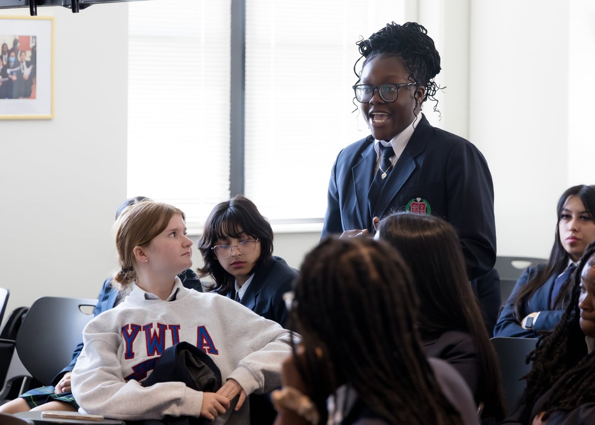 FortWorthISD's tweet photo. FWISD was thrilled to welcome alumna 🎓 Deborah Ferguson to YWLA yesterday for the launch of the Empowering Women’s Series! 💪. Dr. Angélica Ramsey, was the first guest to kick off the series, sharing her inspiring journey and empowering our GEMS to dream BIG and change the world https://t.co/a9kjkfFzi9
