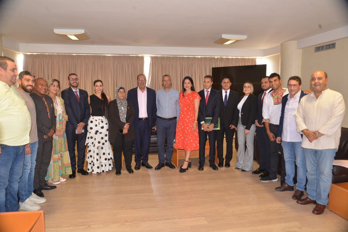 GerselPerez's tweet photo. Como miembro del Congreso de la República de Colombia y del @Parlatino_org, es un honor y orgullo estar presente en el gran foro de los Derechos Fundamentales organizado por Mena Latina Network en Rabat - Marruecos y poder compartir nuestra experiencia legislativa desde la @CamaraColombia.

Participamos en este espacio académico e investigativo, haciendo un análisis del genocidio y proponiendo soluciones para erradicar este flagelo a nivel mundial. Este enriquecedor espacio también tuvo como propósito trabajar en el fortalecimiento de las relaciones entre África, Europa, LATAM y Colombia.

Así mismo, con mucha gratitud, recibí por parte de la organización Mena Latina Network la designación como Coordinador para LATAM y el Caribe. Sin duda alguna, asumo esta responsabilidad con el compromiso de potencializar nuestras relaciones diplomáticas y fortalecer la hermandad con los países africanos.

Finalmente, como miembro de la mesa de concertación de los foros realizados por Mena Latina Network, continuaremos realizando gestiones para nuestro departamento del Atlántico y Colombia.

#Colombia #Marruecos #África #LATAM
