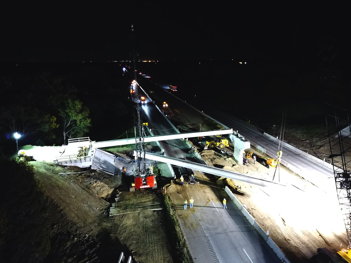 Construction... at night😎😎😎
Some projects, like this one, include shutting down major roadways. In these cases, we wait till nighttime to do our work as to not disturb the flow of traffic more than we already have to!
#thehawkinsway #hawkins #construction #interstate #roadwork