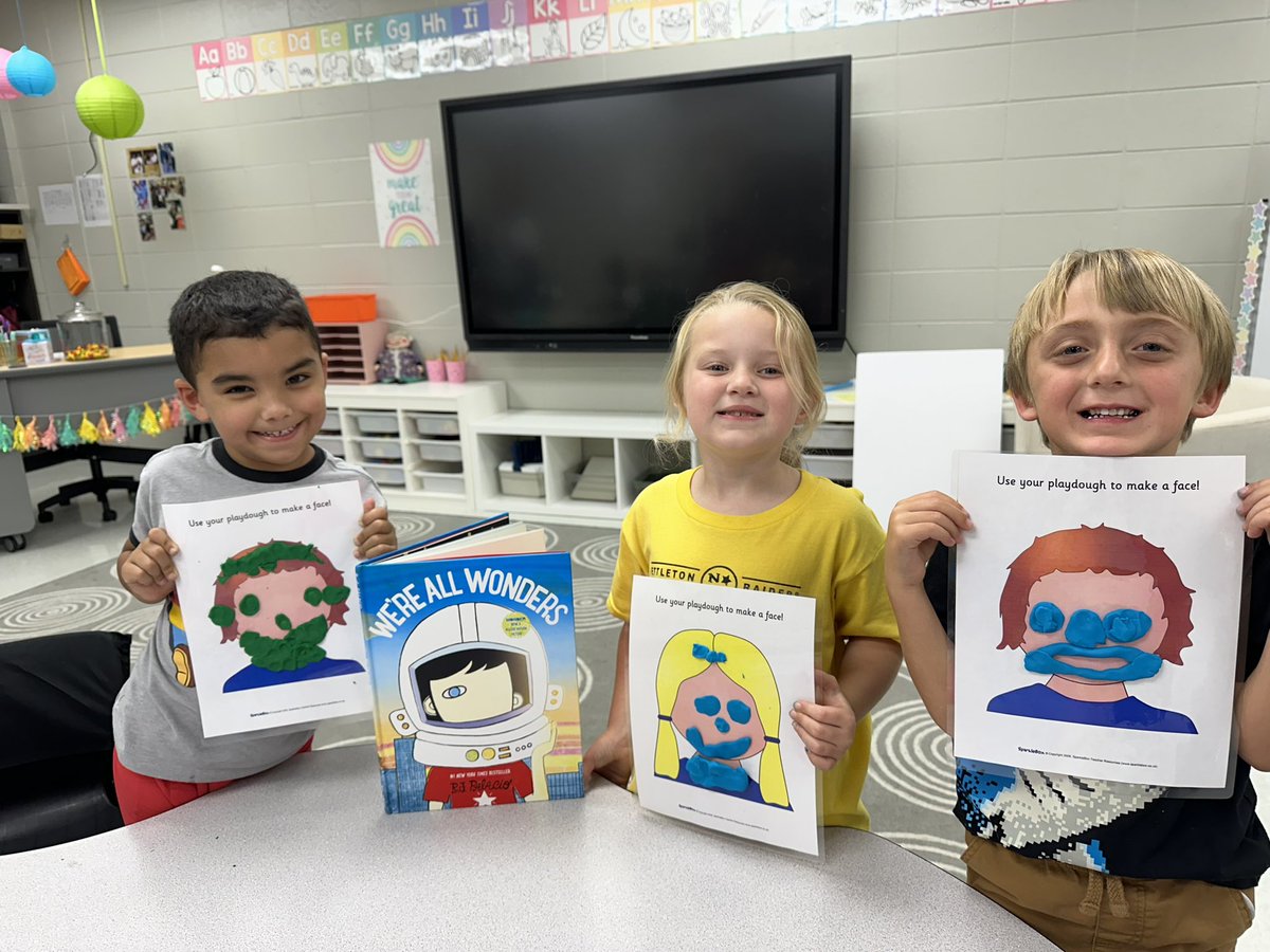NettletonSTEAMe's tweet image. In Ms. Alissa’s guidance class today, Mrs. Vera read “We’re All Wonders” and discussed what empathy is. Students then used Play Doh to create their own unique faces. 😃😃
#STEAMe #SpecialClassSpotlight
