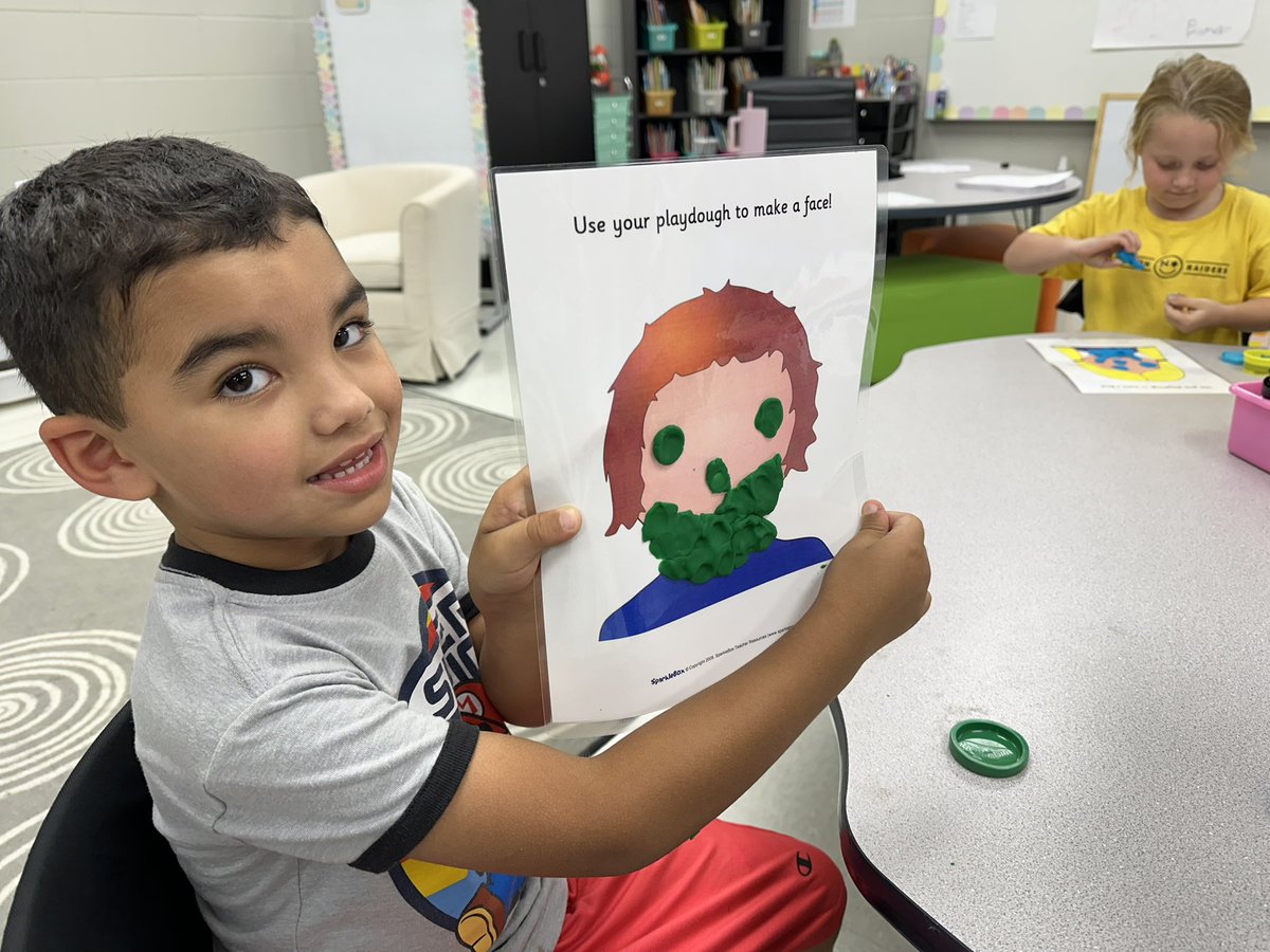 NettletonSTEAMe's tweet image. In Ms. Alissa’s guidance class today, Mrs. Vera read “We’re All Wonders” and discussed what empathy is. Students then used Play Doh to create their own unique faces. 😃😃
#STEAMe #SpecialClassSpotlight