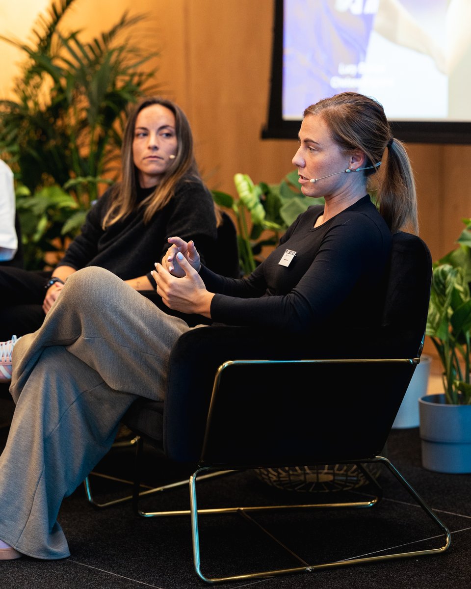 FIFPRO's tweet image. “I think that one of the biggest challenges is more the mental and emotional obstacles that you come across – and those are really different for everyone during that journey.”

🗣️ @RachelCorsie14 reflects on the challenges of ACL recovery.

#ProjectACL