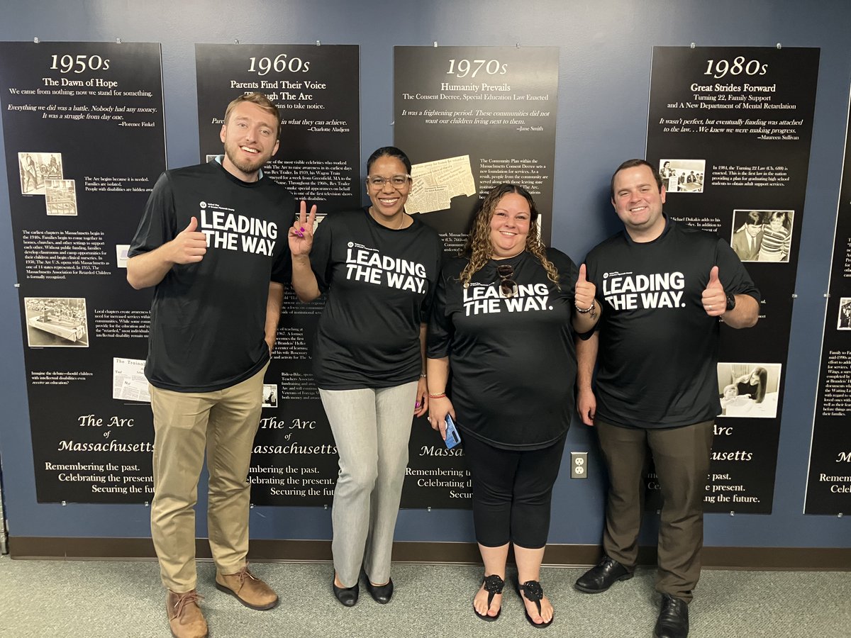 Today, we welcomed 5 volunteers from United Way of Greater Plymouth County, including 4 from SCU Credit Union. They brought joy by🎴Playing cards📷Helping with bingo📷Shooting hoops📷Joining our dance party. Thank you for uplifting us on a sad, solemn day ! #NationalDayOfCaring