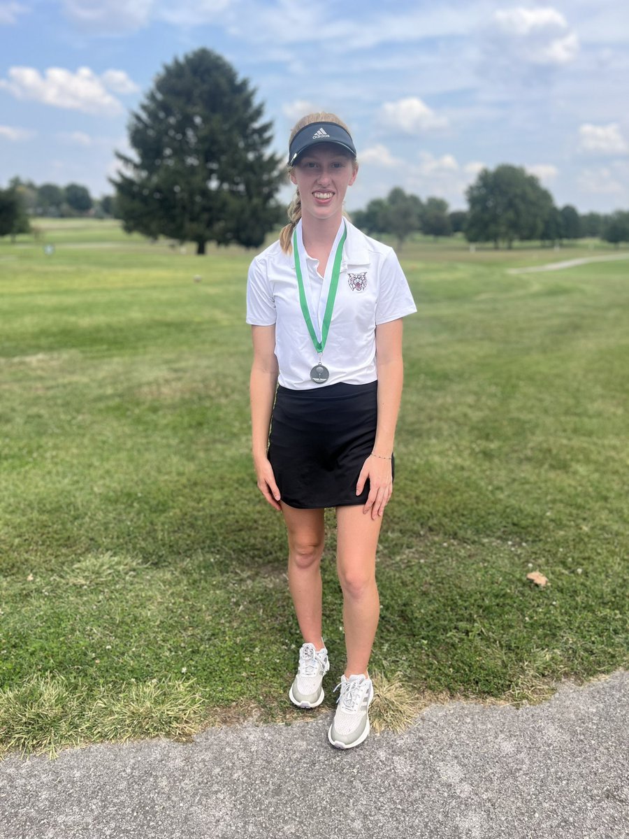 Great team showing today at the Spfd. Catholic Tournament. Congrats to Lily on medaling with an 81!