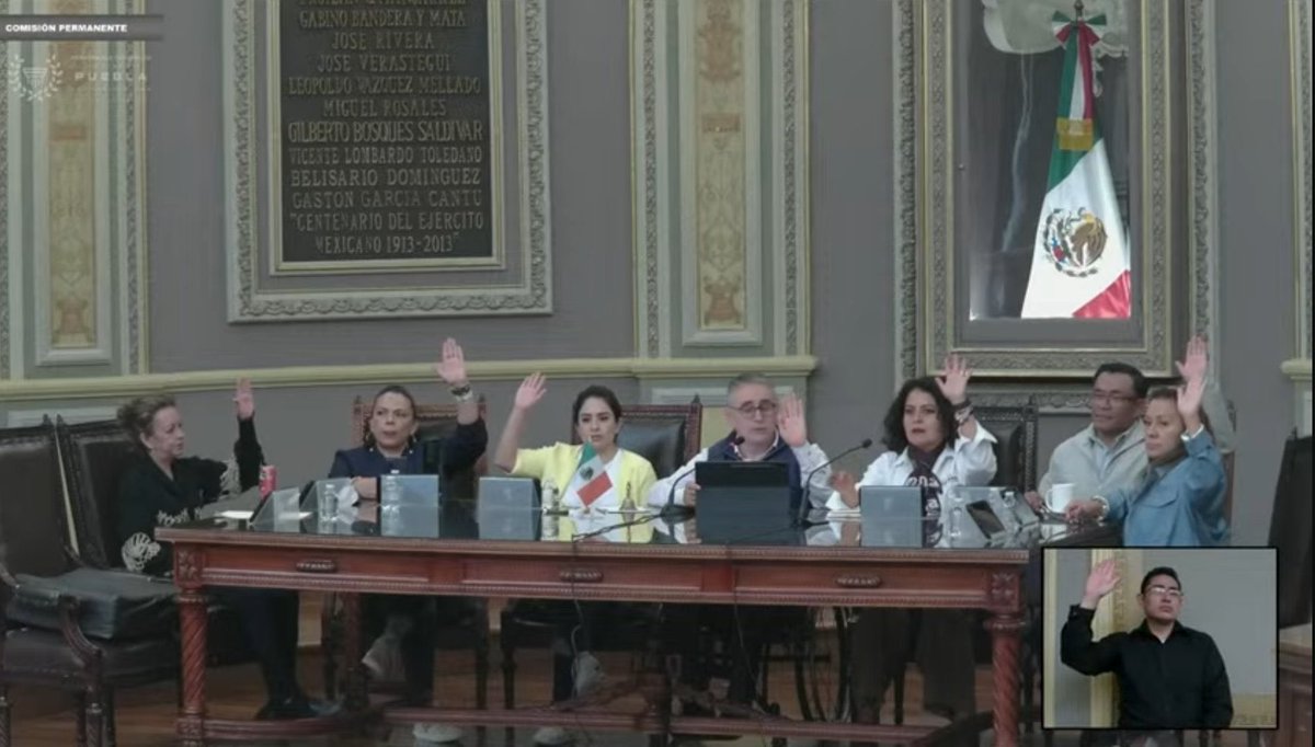 HeidiCabrera17's tweet image. Debido a los manifestantes se pasa la votación de #ReformaAlPoderJudicia en #Puebla para hoy a las 7pm