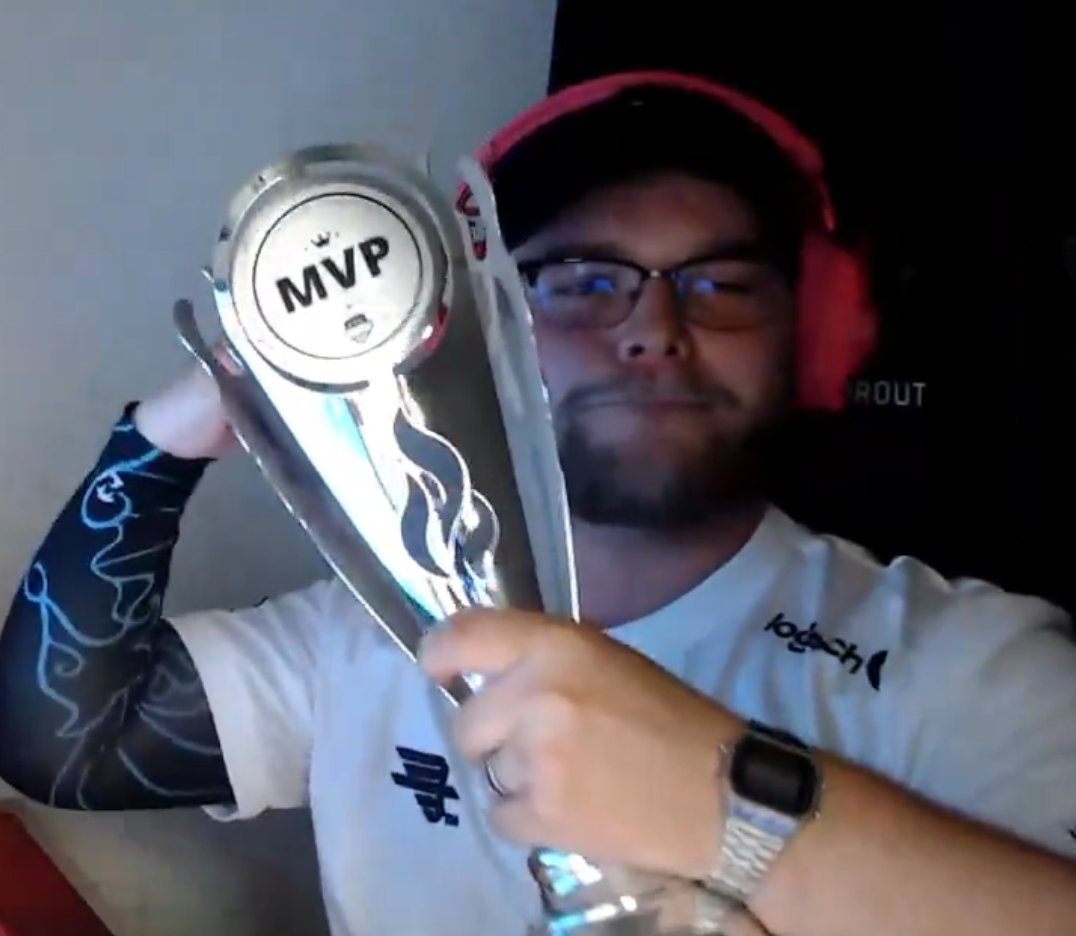 WAVE CS (@waveautcs) on Twitter photo 🌊DACHCS🌊
Wir schicken die Kölner zurück zum Karneval und setzen uns mit einem klaren 2:0 heute in der <a href="/dachcs/">DACH CS Masters</a> SPK1 gegen <a href="/esportscologne/">eSports Cologne</a> durch
13:04 Dust2 | 13:08 Anubis
ggwp🤝
#wavecheck🌊 🌊DACHCS🌊
Wir schicken die Kölner zurück zum Karneval und setzen uns mit einem klaren 2:0 heute in der <a href="/dachcs/">DACH CS Masters</a> SPK1 gegen <a href="/esportscologne/">eSports Cologne</a> durch
13:04 Dust2 | 13:08 Anubis
ggwp🤝
#wavecheck🌊