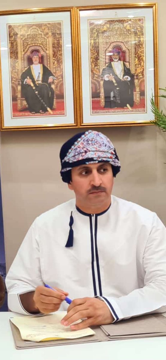 الدكتور سلطان بن عديم الشريقي

مديرعام الإسكان والتخطيط العمراني
بمحافظة جنوب الشرقية .

نبارك لكم بنقلكم إلى ديوان عام الوزارة لتكون مديرا عام لمديرية نظم المعلومات .

كنت نعم الإنسان ونعم المسؤول كنت ابا للأيتام ومعينا للفقراء ولن ننسى مواقفك النبيلة التي قدمتهالكل محتاج.