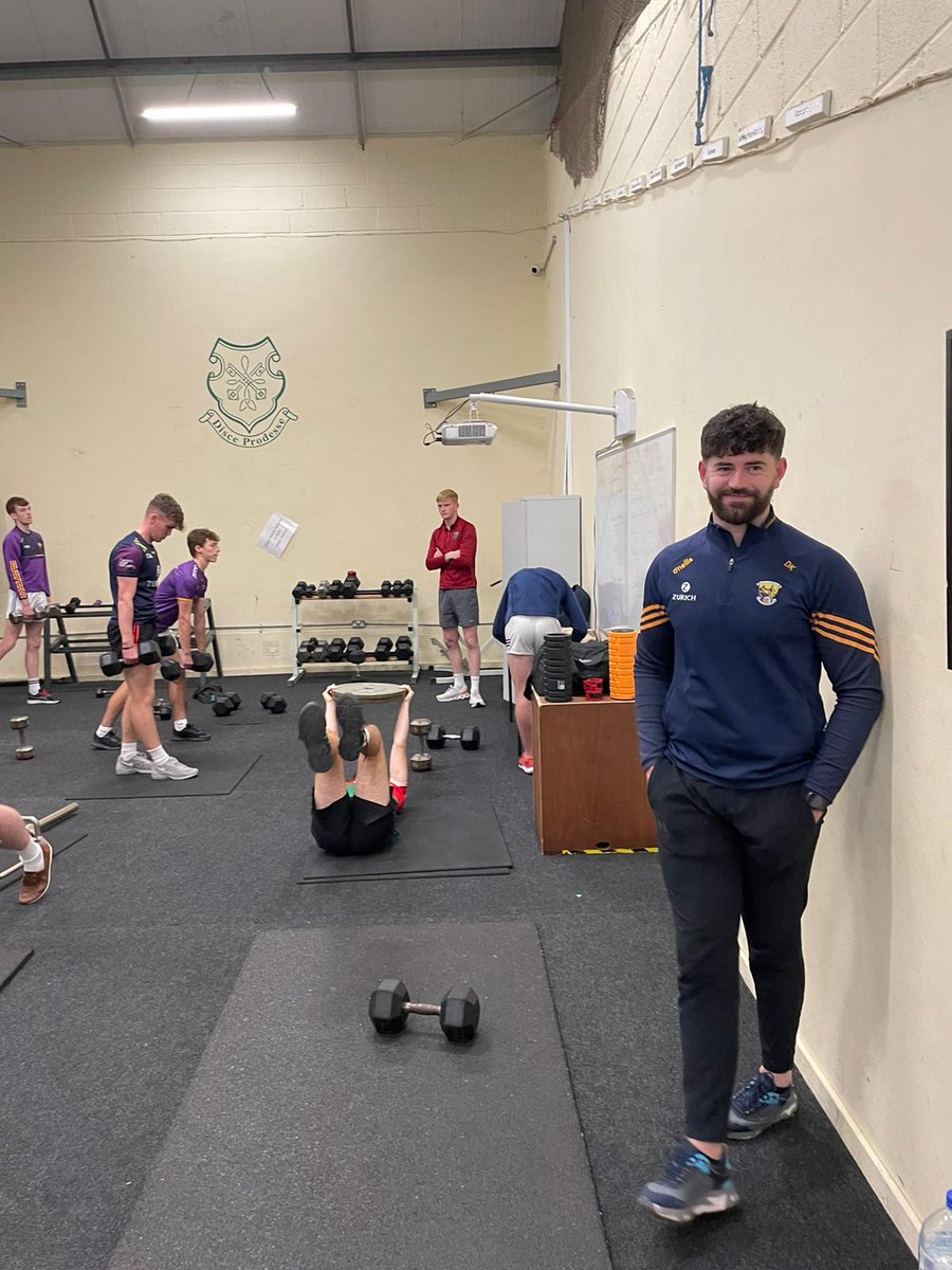 FL_SPC's tweet photo. Our Senior Hurlers and Footballers were in early this morning to get their athletic development programme up and running. A fantastic session with David followed by protein milk provided by Mr Banville @OfficialWexGAA https://t.co/z7LUTUV5lg