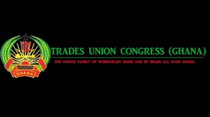 BlackStared_'s tweet photo. Looks like only UTAG doesn't carry the Blackstar. Later would.
Meanwhile, the organic way the Ghanaian ReV♻️, must happen....
there is a little pinch in there if they realise that feeling of patriotism towards government in demanding accountability ..
#UnityisTHEBeginning https://t.co/zbLCpRYP5h