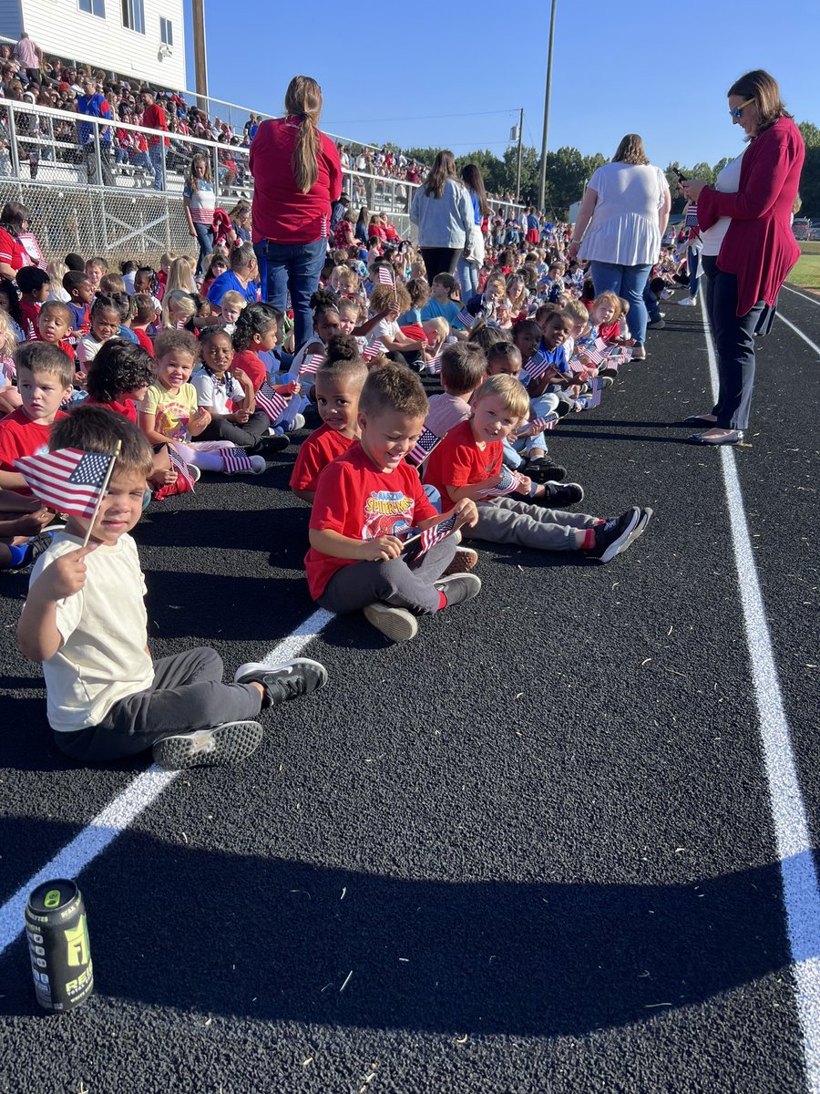 CSaxtan's tweet photo. So many sweet littles helping to remember those who perished on 9/11 during the Remembrance ceremony today at @CuCPS. #wearcucps #ccesdukes #dukepride #WeAreUnited ❤️🤍💙🇺🇸 https://t.co/tci7iJtVF1
