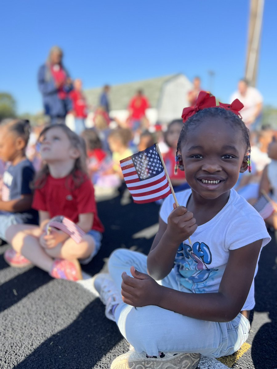 CSaxtan's tweet photo. So many sweet littles helping to remember those who perished on 9/11 during the Remembrance ceremony today at @CuCPS. #wearcucps #ccesdukes #dukepride #WeAreUnited ❤️🤍💙🇺🇸 https://t.co/tci7iJtVF1
