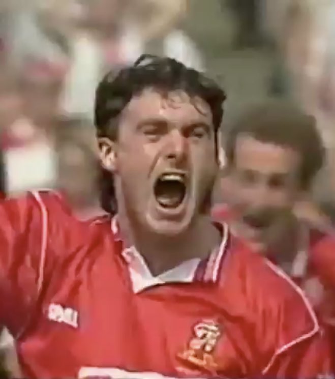 T_STBL's tweet photo. @90sFootballUK1 Only the EFL stopped this beauty gracing the top flight.
Pr1cks.😒
#stfc #RIPMacca @osvaldooardiles https://t.co/7QV6Aui5lq