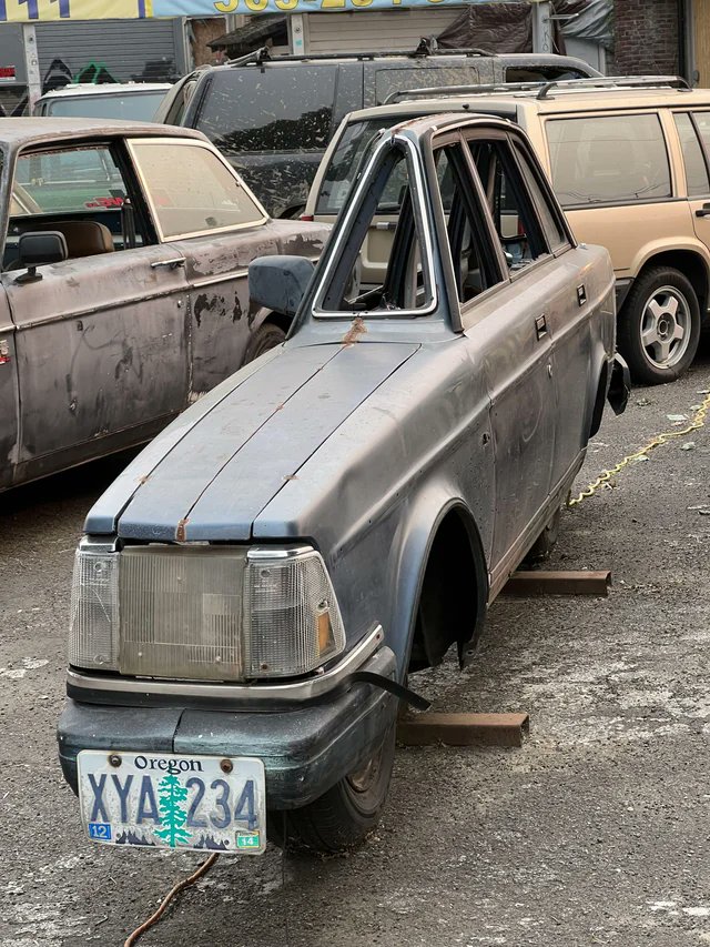 Quirky Rides tweet media